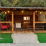 T.h.ny Village Penzion 3*