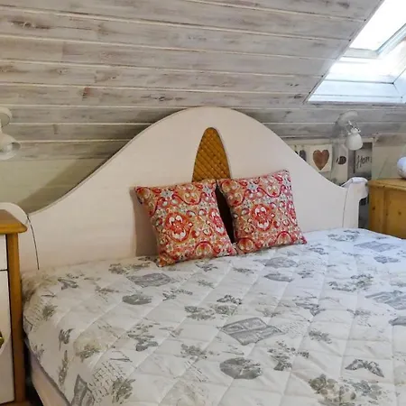 T.h.ny Village Guest house *