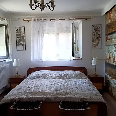 T.h.ny Village Tihany